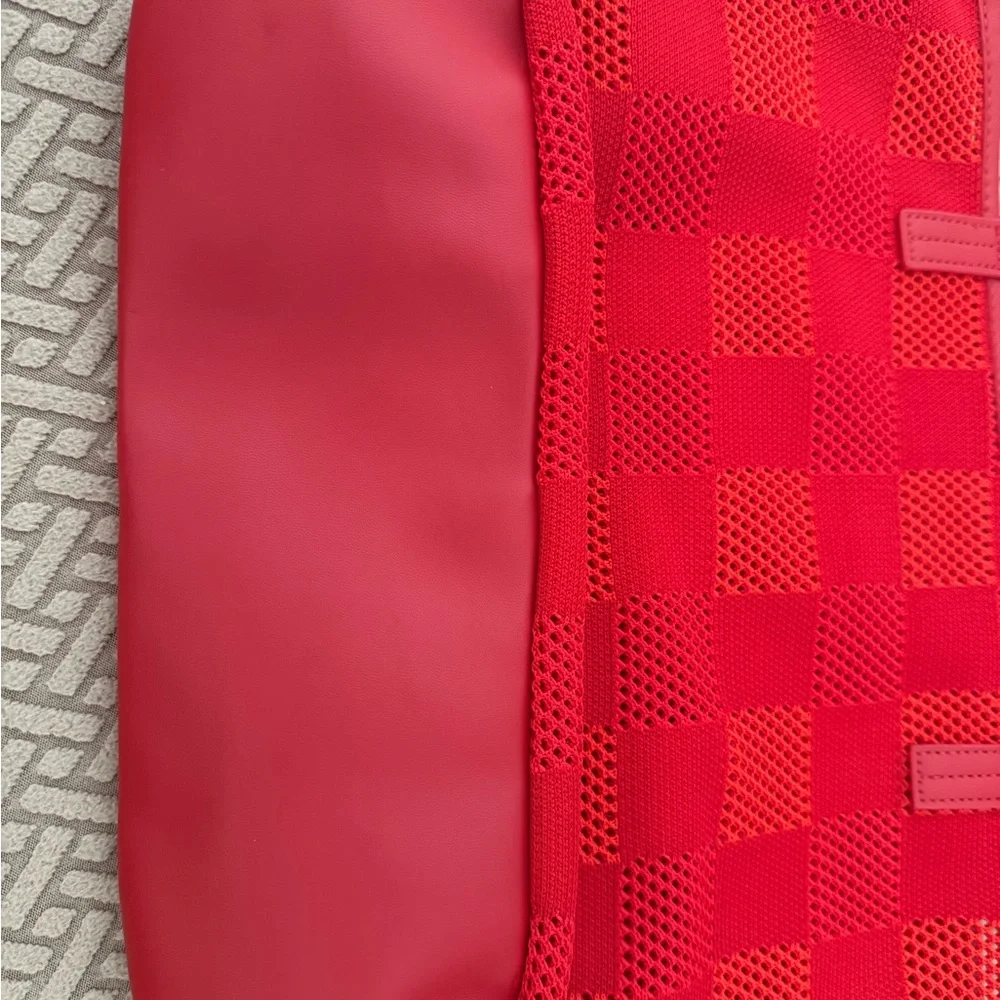 Shiseido Skincare Duo  and Travel Bag NWT - Picture 5 of 7